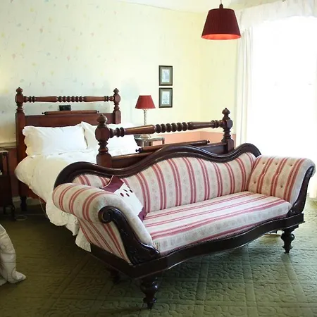 Bed and Breakfast Dollardstown Historic 3*